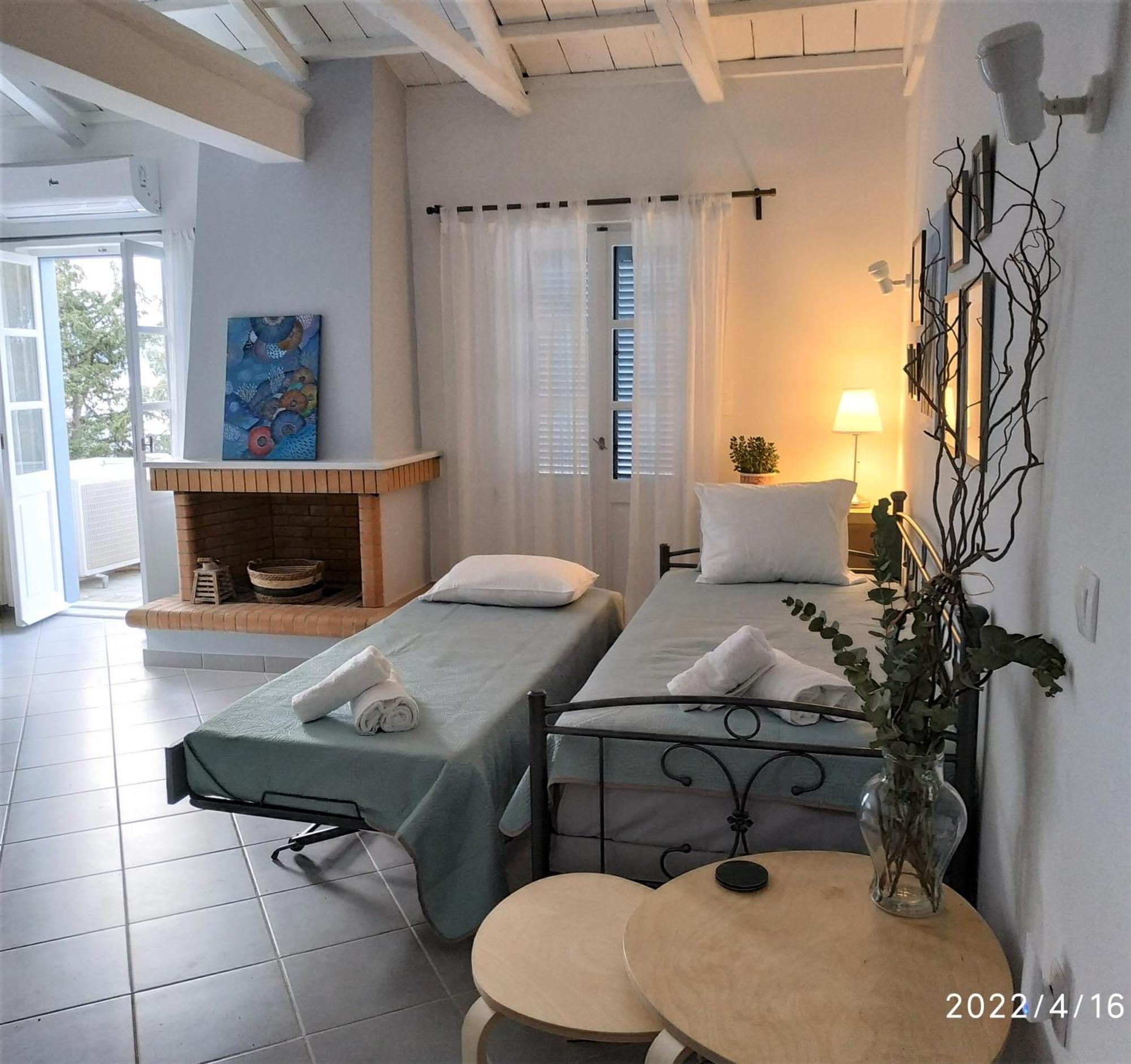Pine Trees And Sea View Houses In Hydra - Daphne, Chloe, Myrto, Eleni 部屋 写真