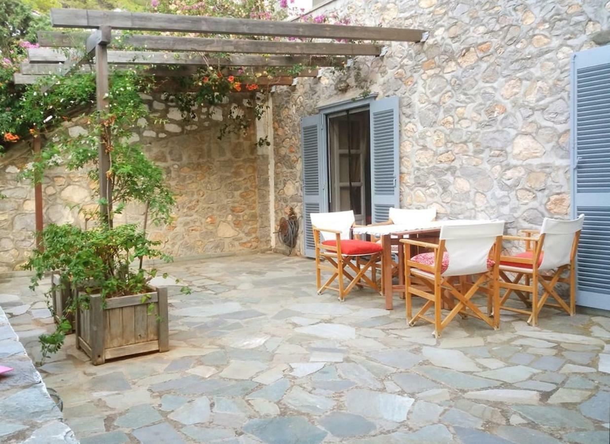 Pine Trees And Sea View Houses In Hydra - Daphne, Chloe, Myrto, Eleni エクステリア 写真